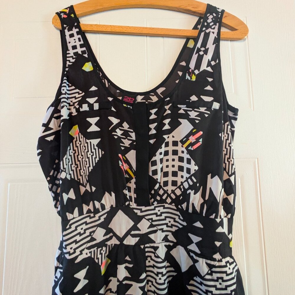 2b Bebe Abstract Print Jumpsuit